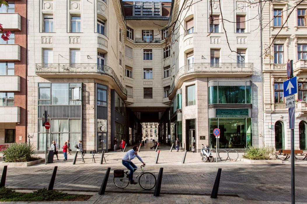 City Corso Apartman Budapešť Exteriér fotografie