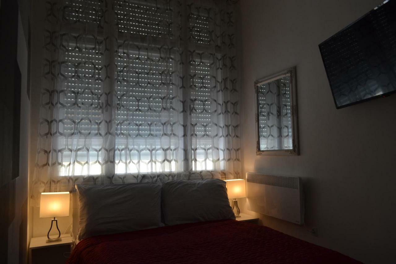 City Corso Apartman Budapešť Exteriér fotografie